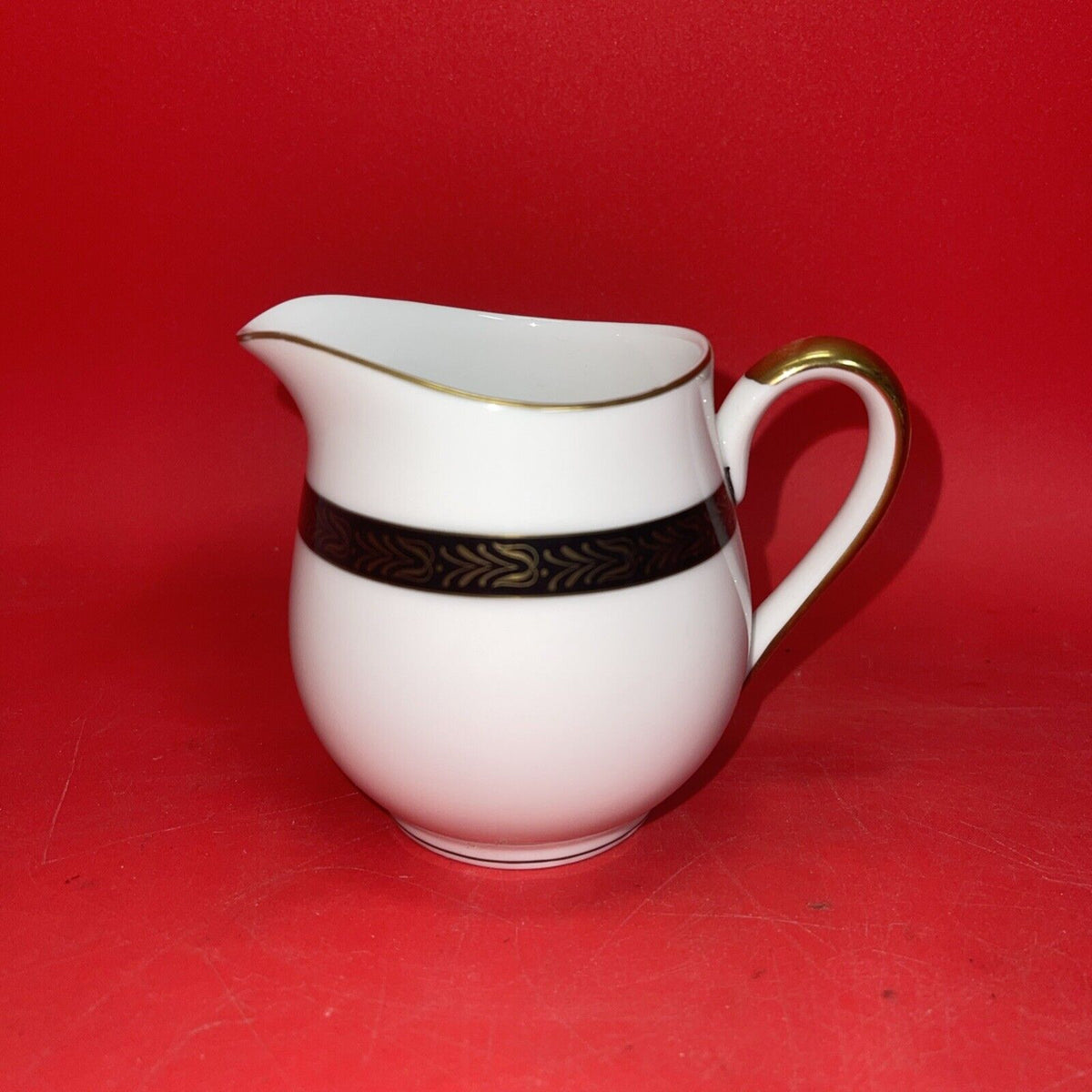 Mikasa #5353 Fine China Narumi Plaza Creamer And Sugar Bowl Set