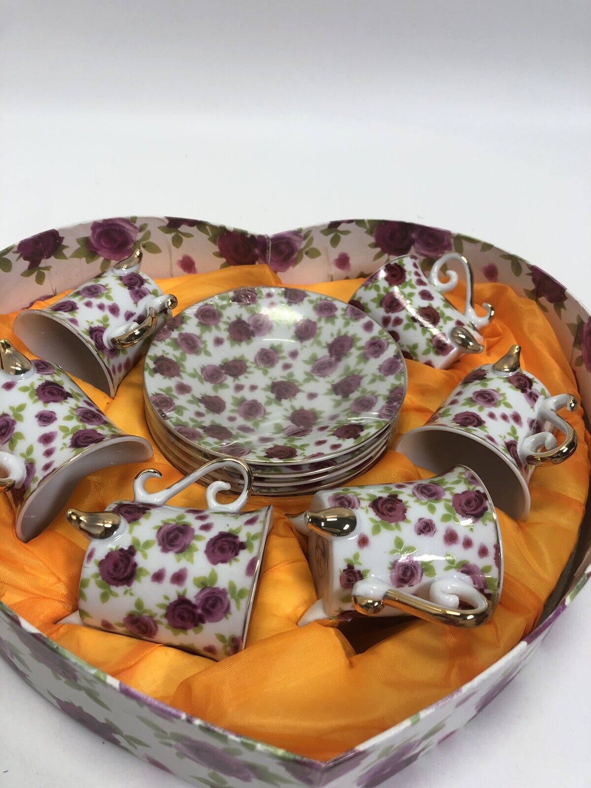 Set Of Coffee Saint Valentine 12 Piece New China Porcelain