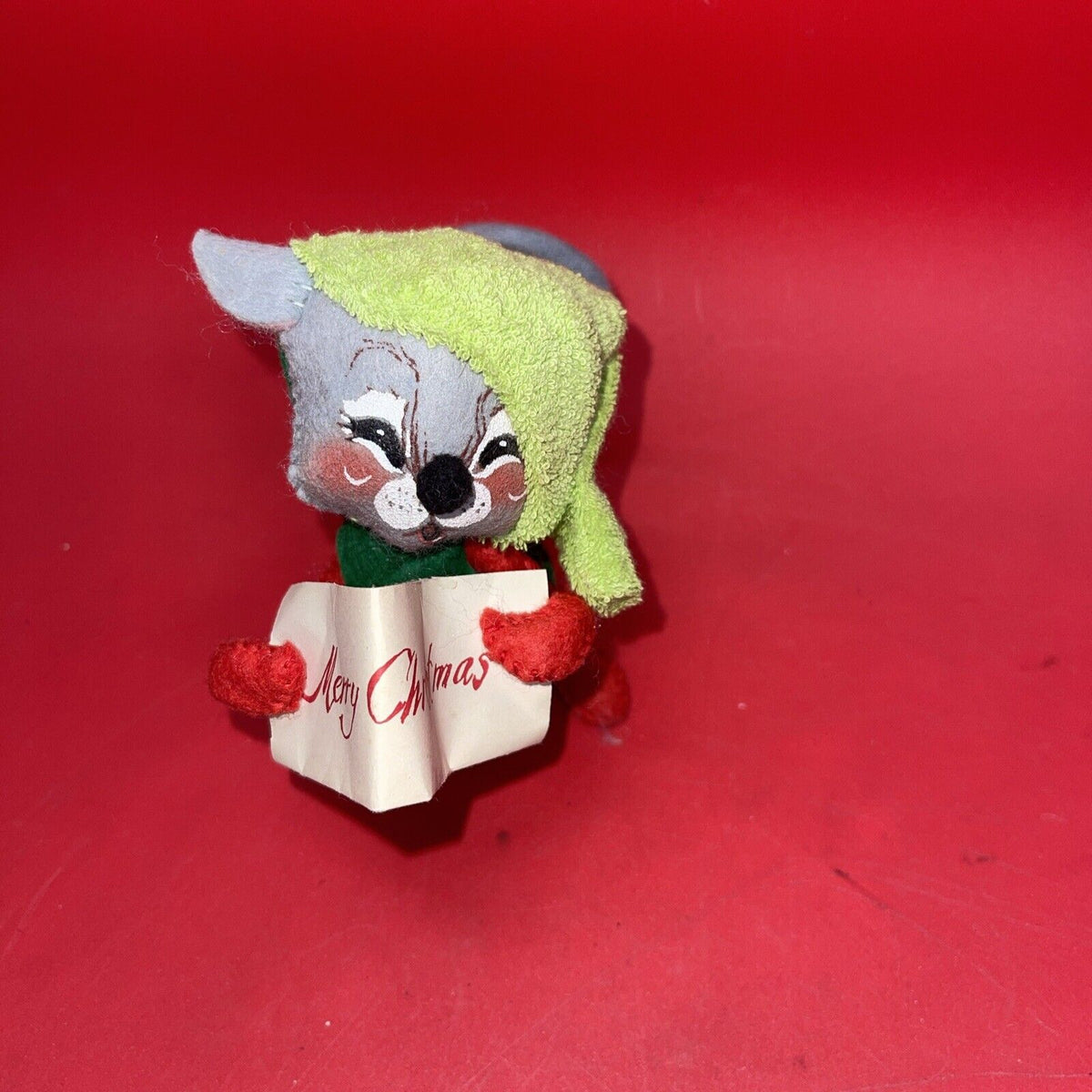 Annalee Vintage Mobilitee Dolls  Christmas Mouse Painter Doll & Caroling Mouse