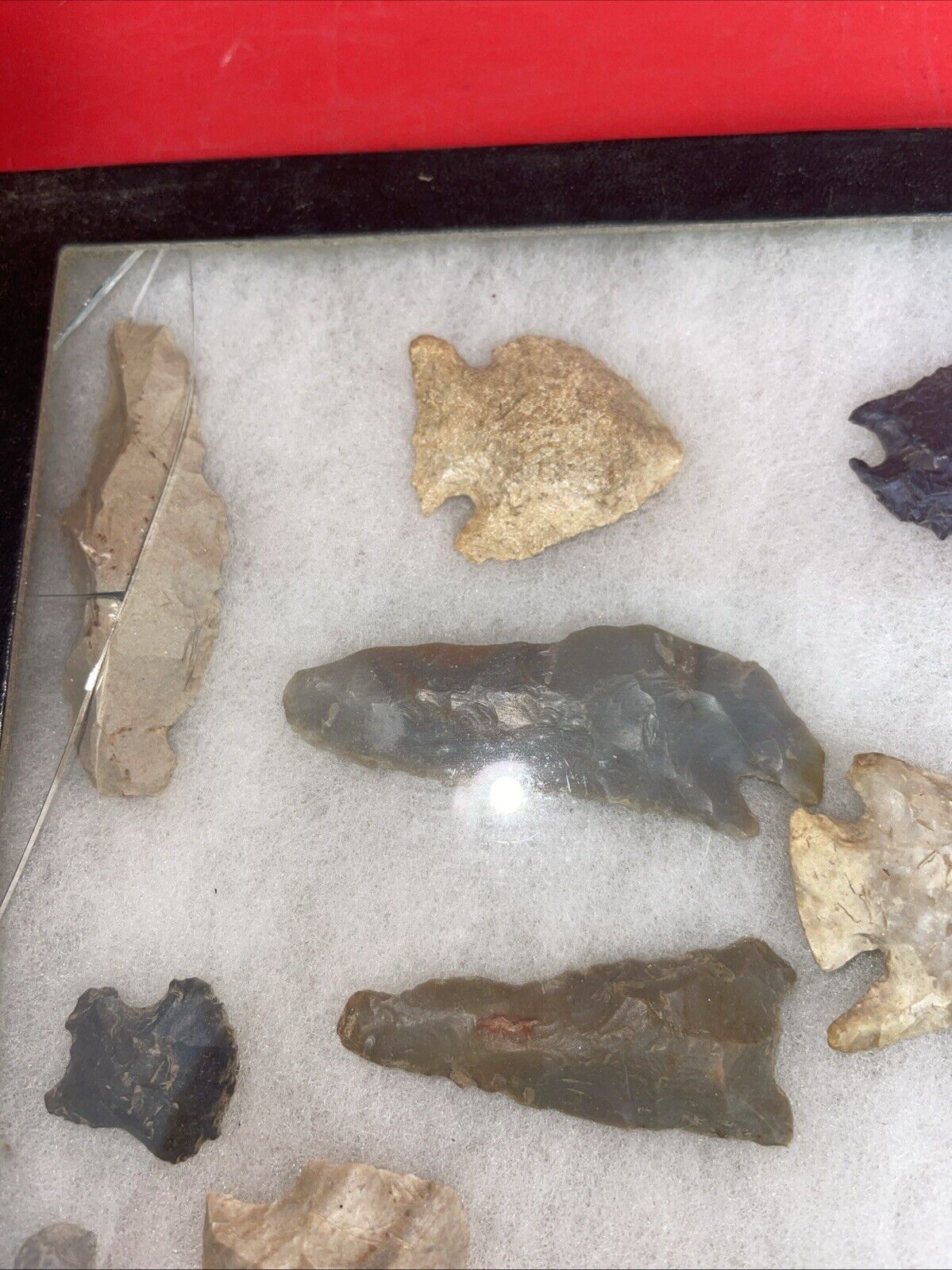 Native American Artifacts Lot 24 w/ Frame Arrowheads Collection 12”x8” Frame #4