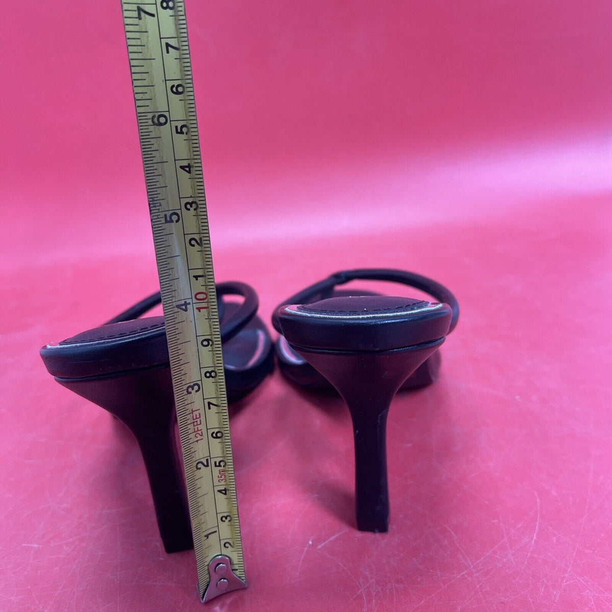 Qupid Womens-Isley-08 Black Sandals Size 8