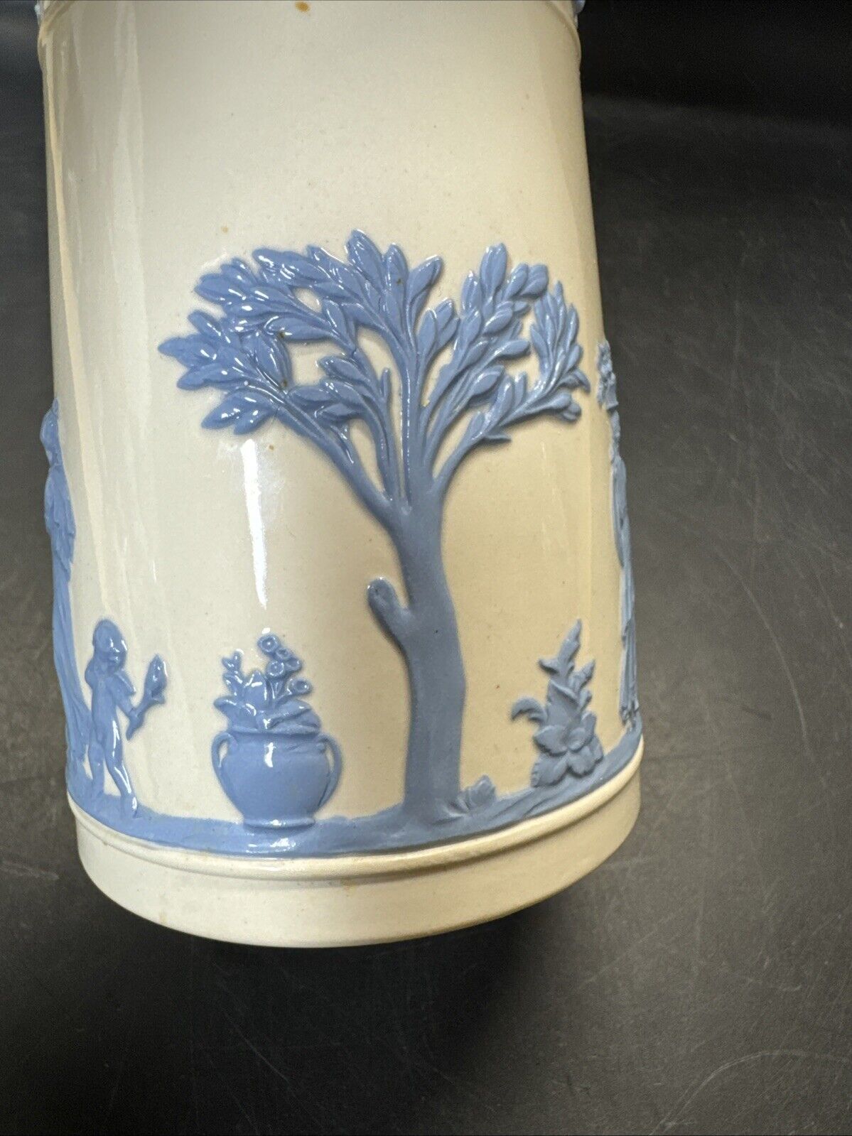 WEDGWOOD Embossed Queen’s Ware BLUE ON CREAM SMALL TROJAN JUG 5.5”