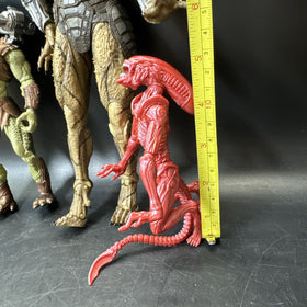 Lot Of 3 Predator & Alien Figures, #7