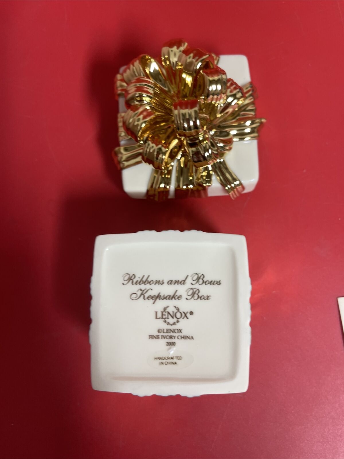 Lenox Keepsake Box w/ Removable Lid & Lavish 24 Karat Gold Bow