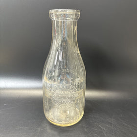 Antique Property Of Borden's Farm Products Coinc. Bottle One Quart