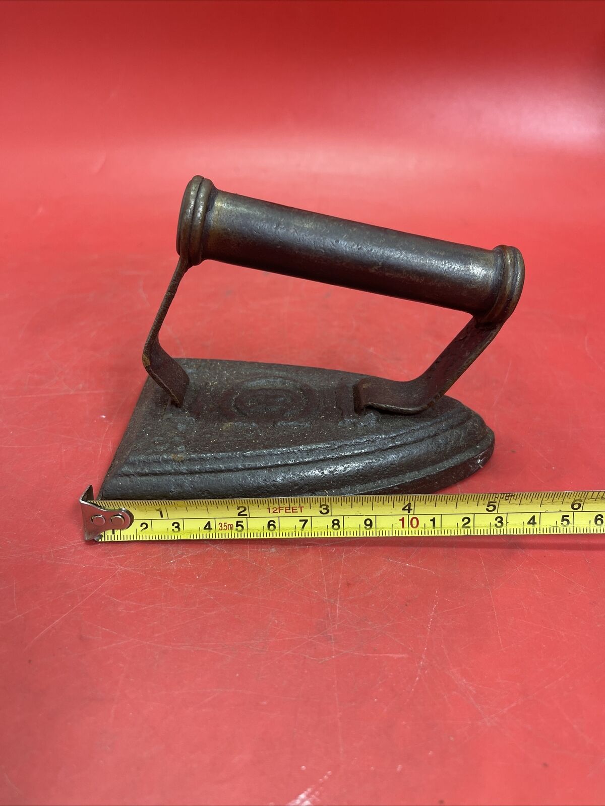 ANTIQUE FLAT / SAD CAST IRON 5-S
