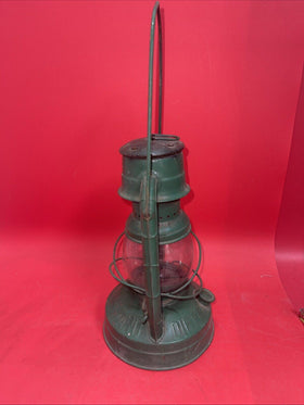 Vintage DIETZ Little Wizzard Vesta New York USA Globe Lantern Dented 12"