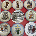 Vintage Set 9 Christmas Plates