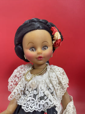 MUNECAS GDE DOLL TOY BEAUTIFUL LIFELIKE VERACRUZ  MEXICO VINTAGE