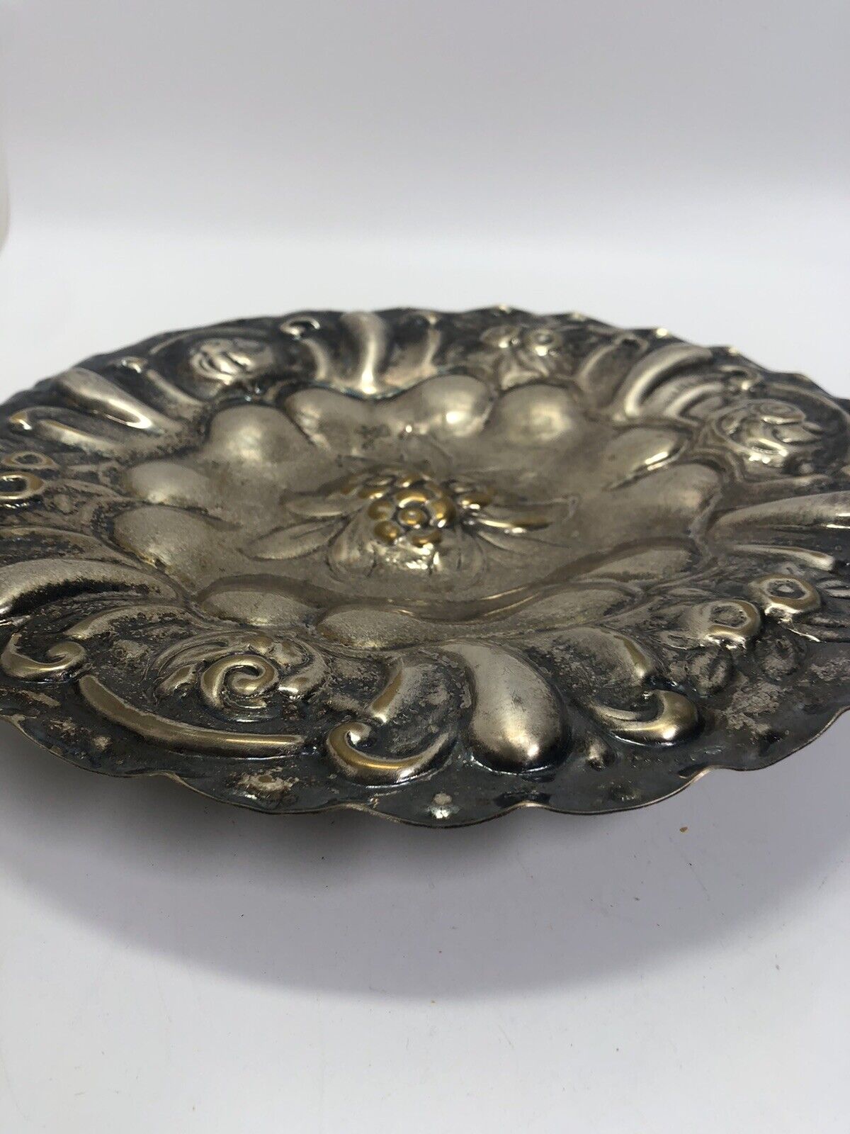 Crosby Silverplate Platter Tray Oval Seashell Scrollwork Edging Embossed