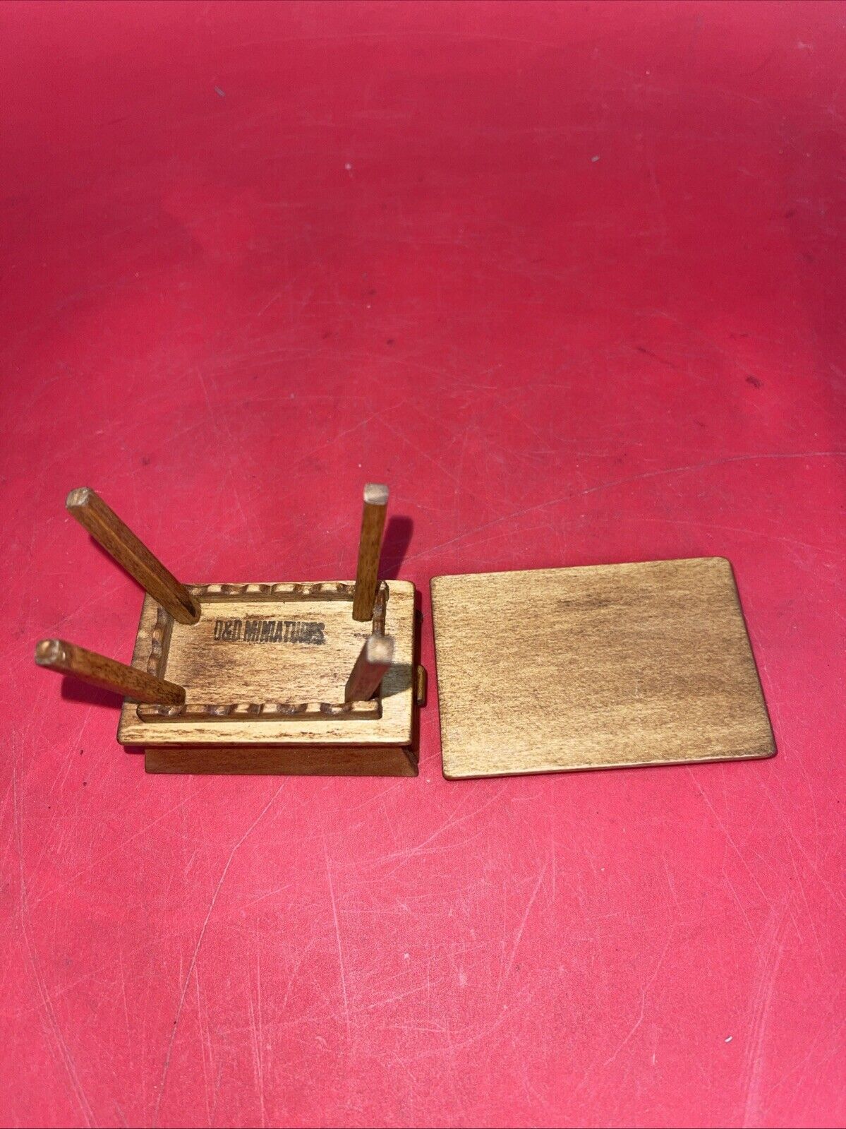 Vintage Dollhouse Furniture D & D Miniatures Lot