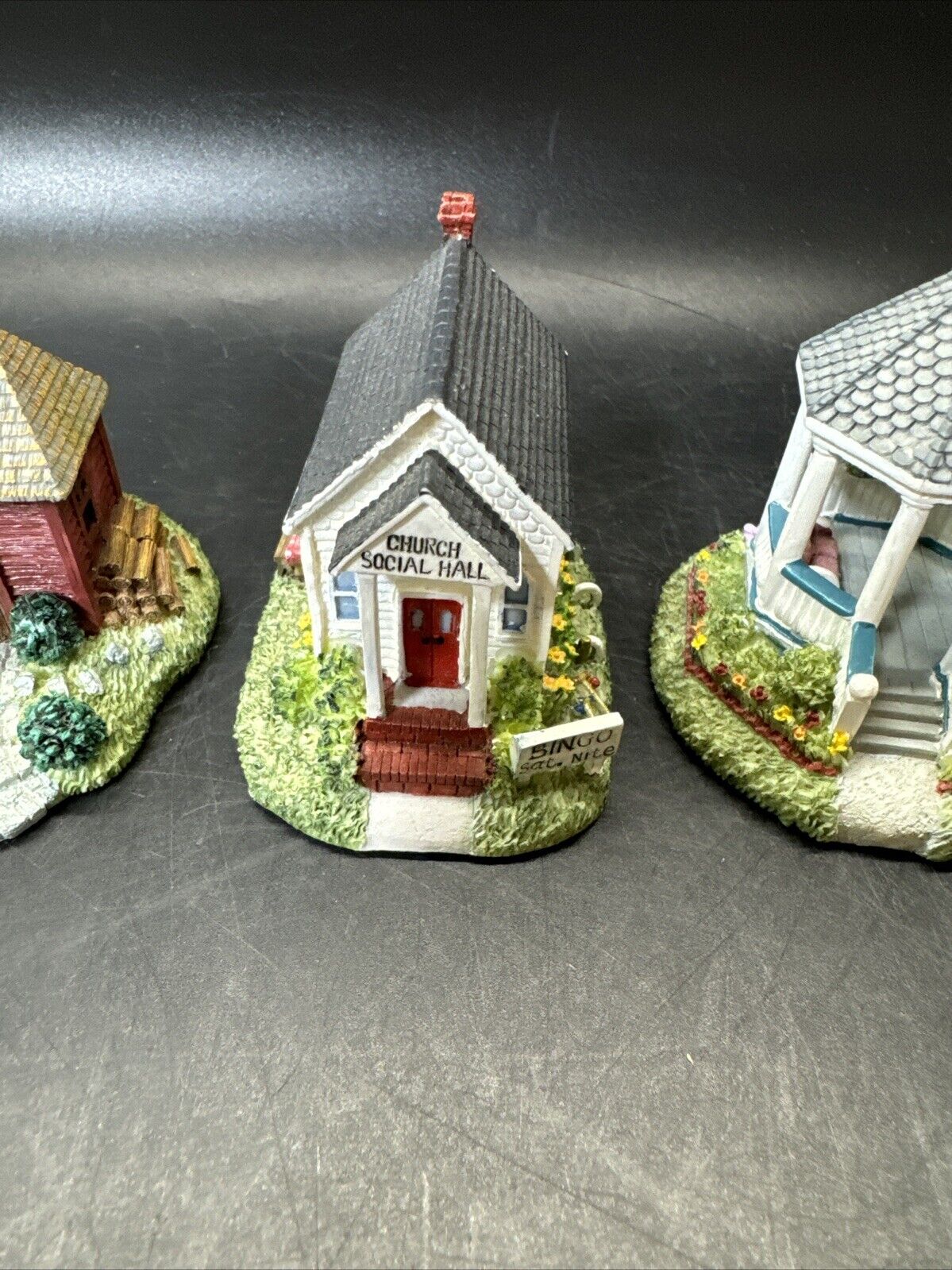 Villages: Lot Of 13 Beautiful Mini Houses