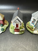 Villages: Lot Of 13 Beautiful Mini Houses