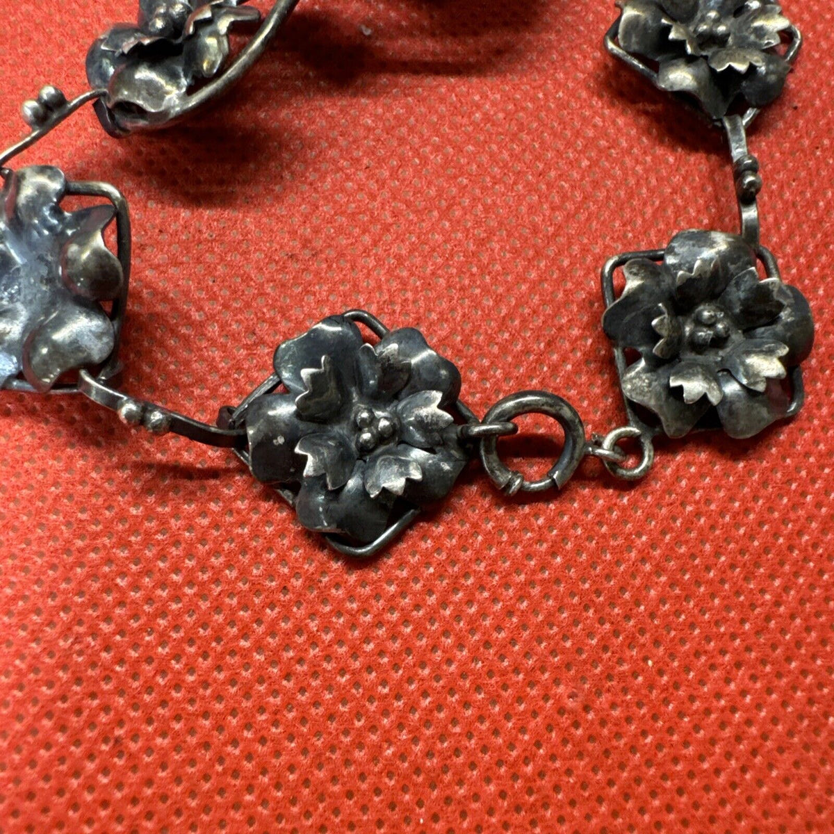 Antique Vintage Sterling Silver Bracelet 7” With Flowers