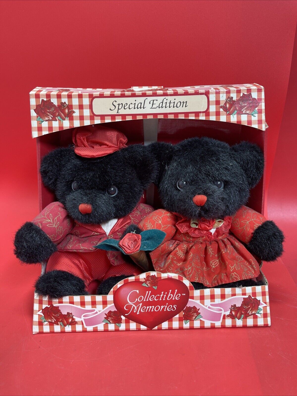 Vintage K Mart Collectible Memories Special Edition Love Plush Bear Pair in Box