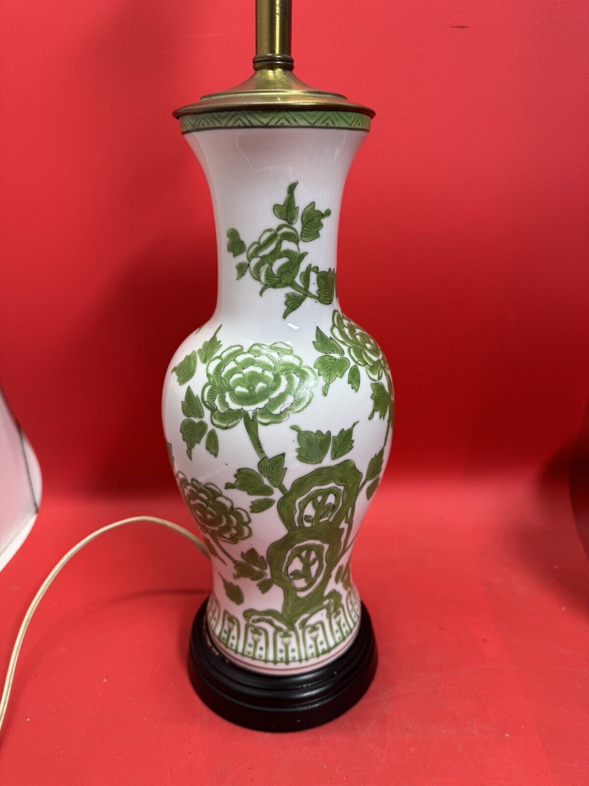 Vintage Boston Consignment Floral 28" Tall Electric Lamp