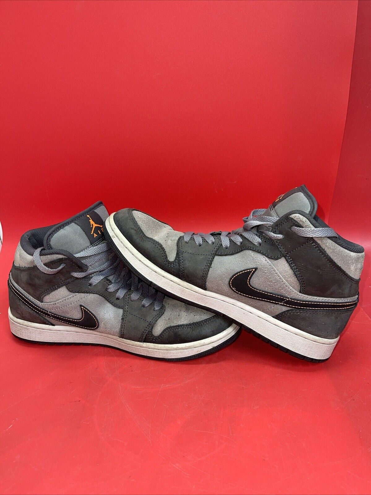 Nike Air Jordan 1 Mid SE Mens Casual Sneaker Shoes Gray FQ8338-017  Size 9.5