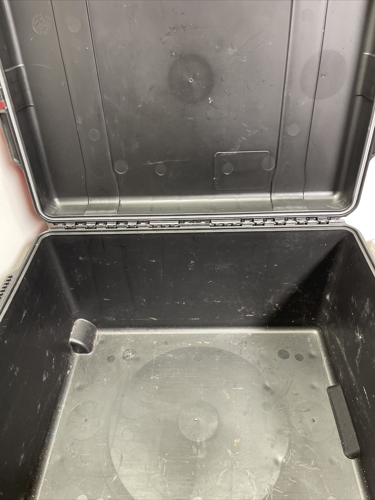 Hardigg Pellican storm roller case IM2720 military instrument transport box 