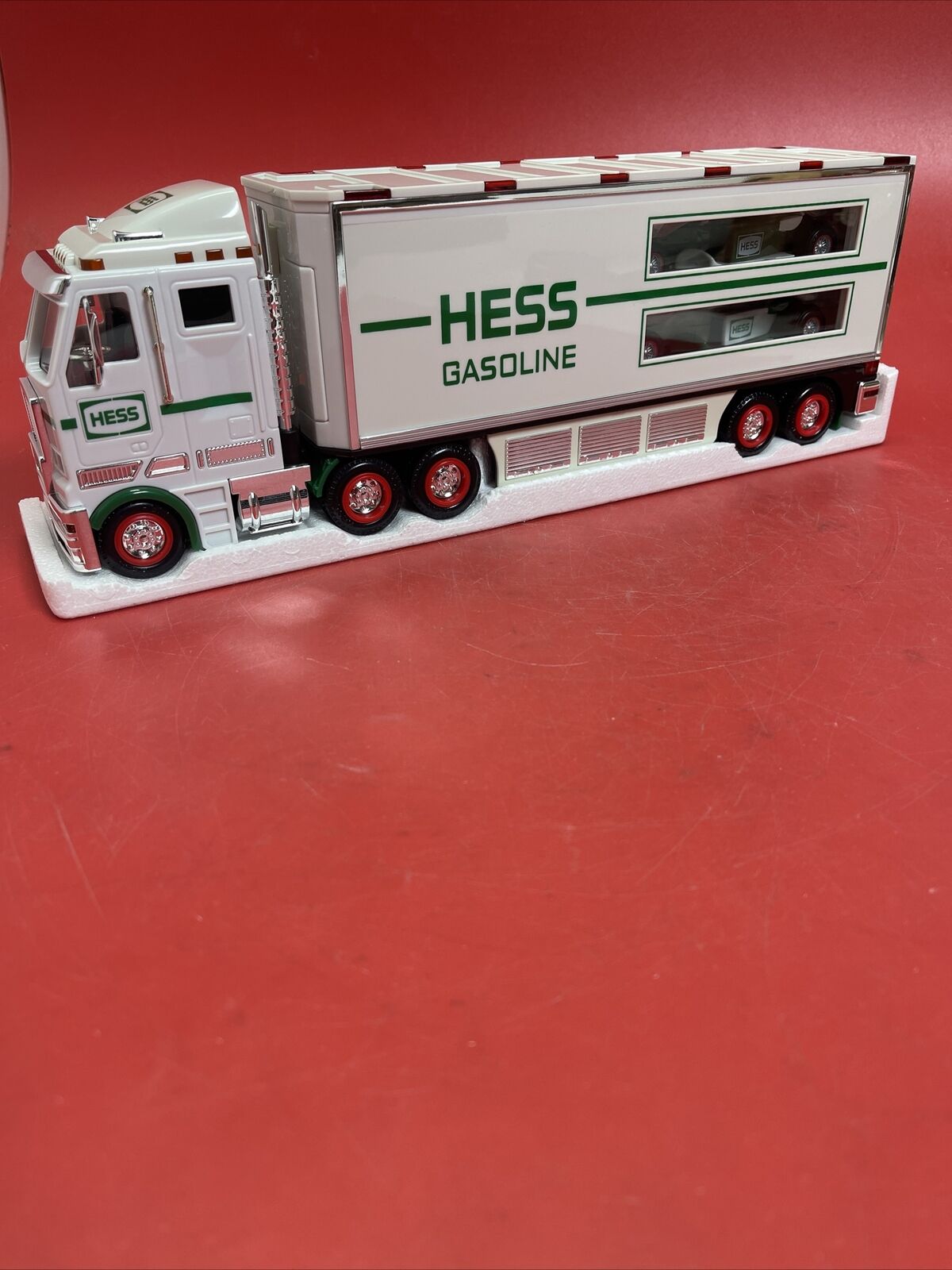 Hess Gasoline 2003 Hess Truck With Racecars 14"