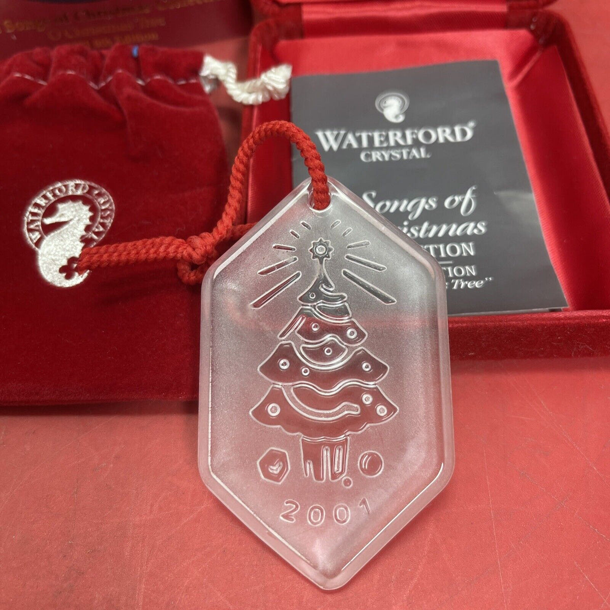 WATERFORD CRYSTAL SONGS OF CHRISTMAS   2001 “O CHRISTMAS TREE” ORNAMENT