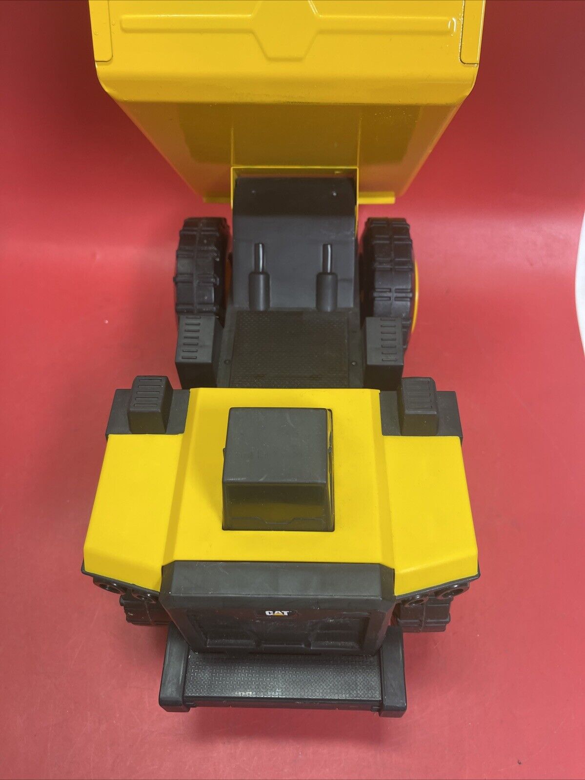 Funrise CAT CATERPILLAR 15" Dump Truck Construction Mighty Steel & Plastic