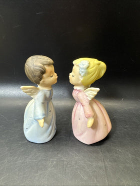 Cute Little Angels Boy and Girl Kissing/Made in Japan