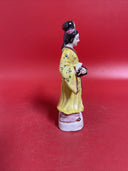 Vintage Geisha Figurine ~ Yellow Kimono ~ Japanese Style ~ Holding gift