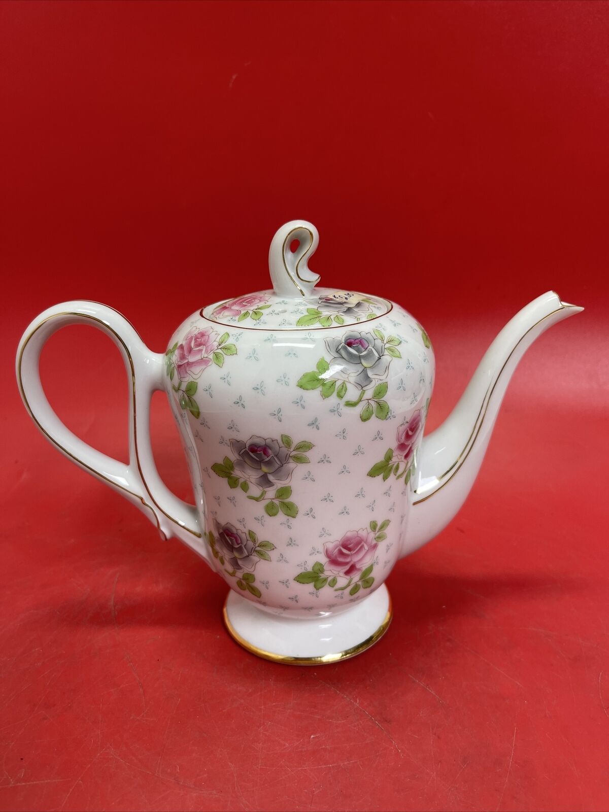 UCAGCO CHINA MADE IN OCCUPIED JAPAN TEA POT WITH CREAMER & SUGAR