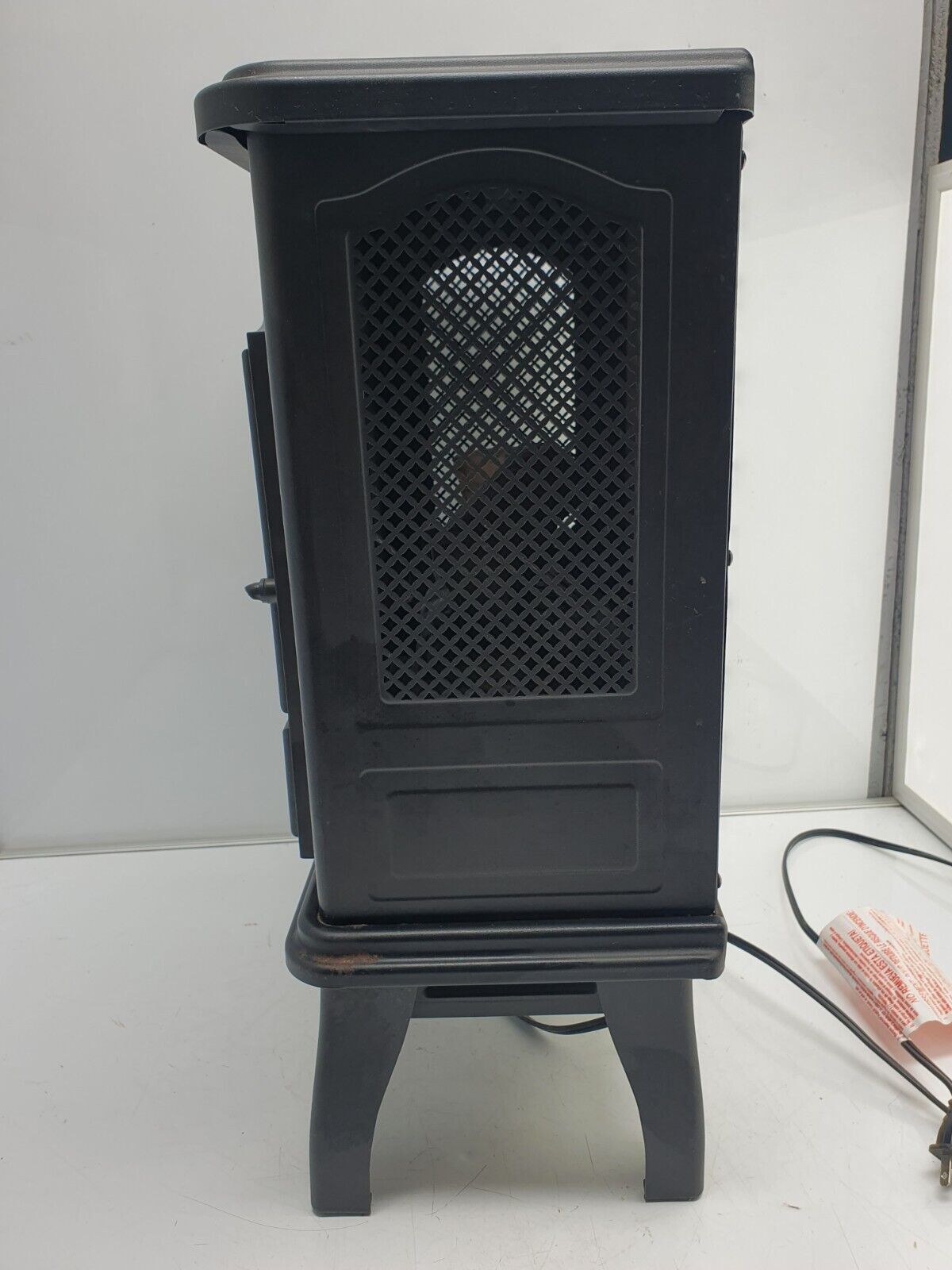 Mainstays Space Heater Faux Fireplace Electric Plug In 23”× 17”×9”/Black