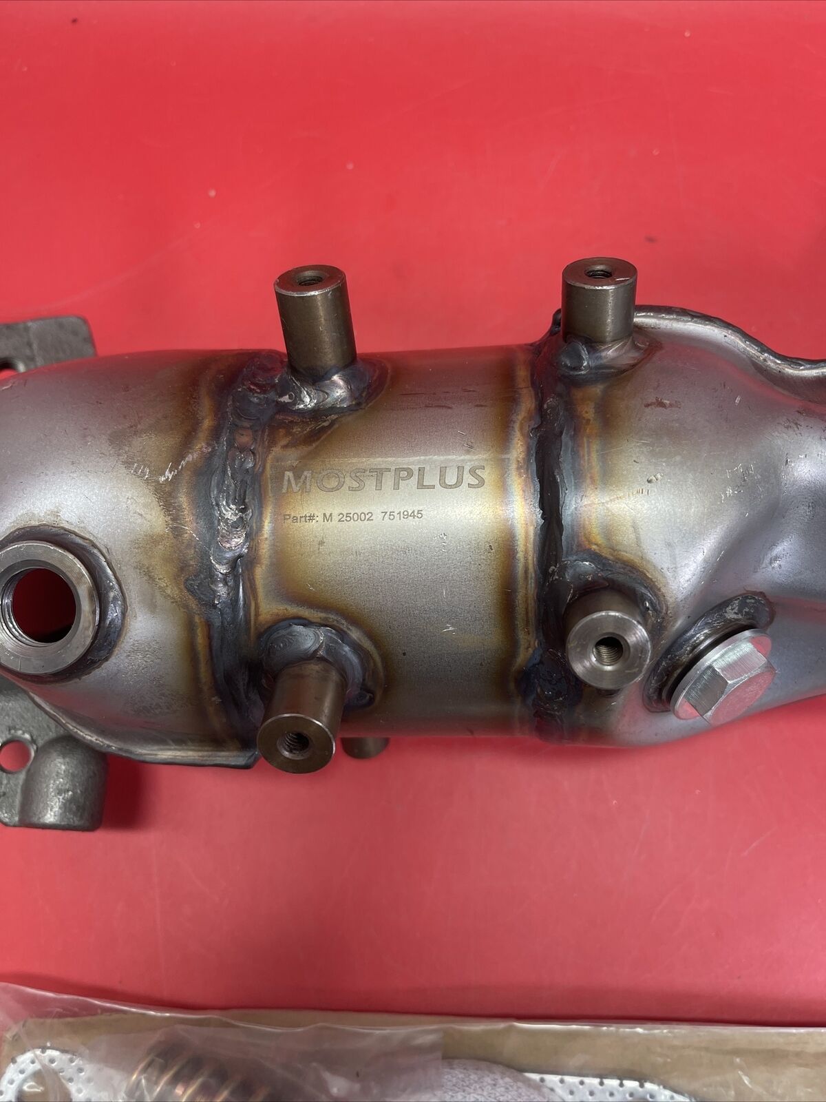 Catalytic Converter with Integrated Exhaust Manifold Dorman 674-659