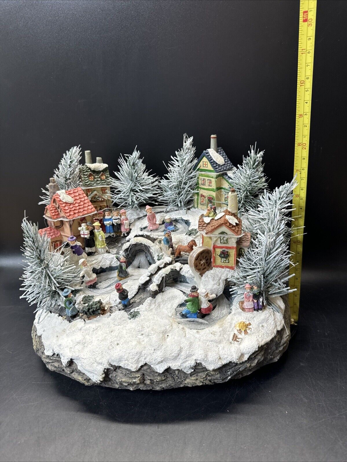 Vintage Christmas Village/ No Charge, Untested!!!