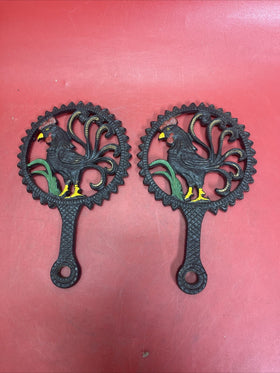 Vintage Wilton Cast Iron Trivet Rooster Country Kitchen Decor Lot 2