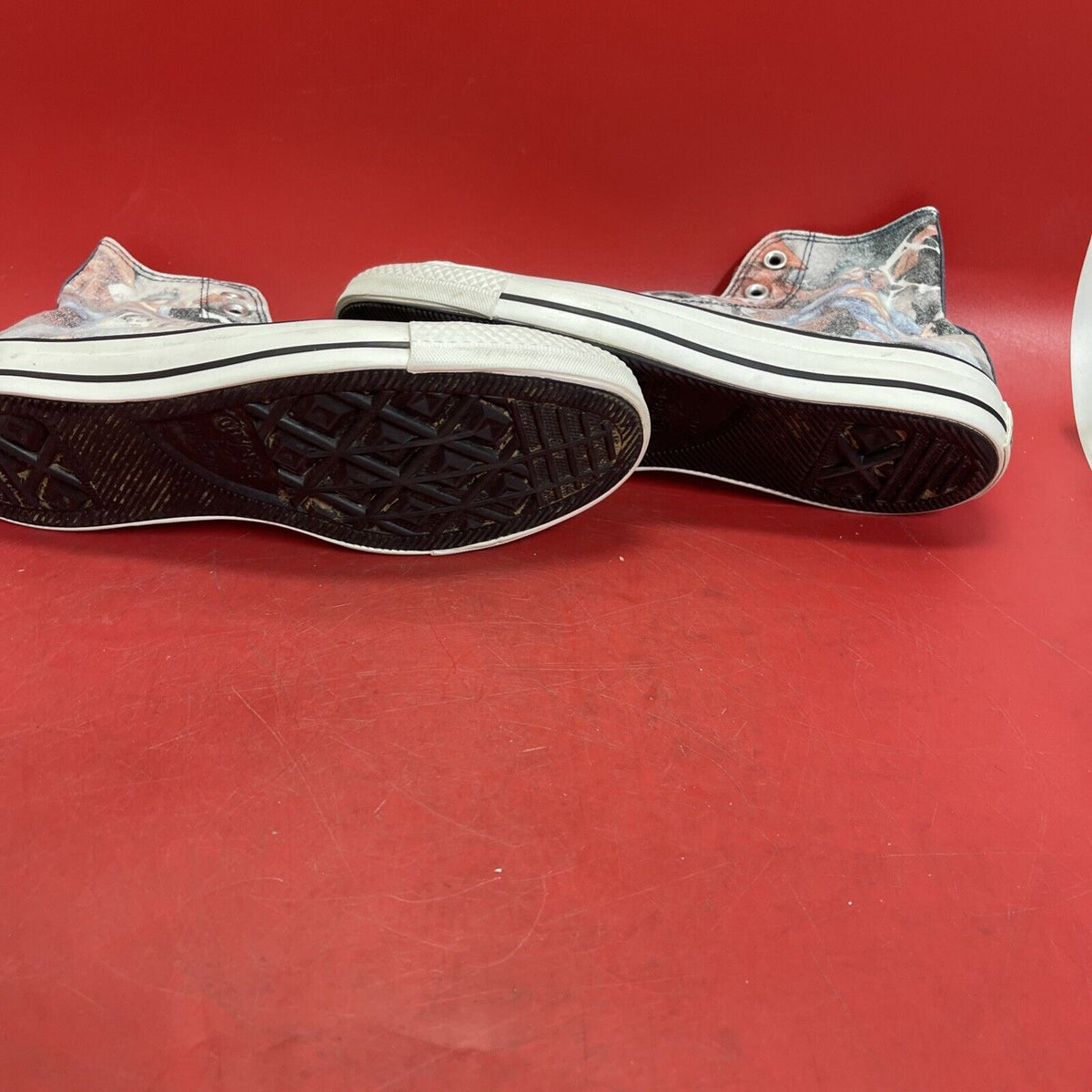 Converse Chuck Taylor All Star Superman DC Comics Hi Top Sneaker M8 W10 Unisex