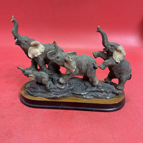 Vintage  Elephants Statue, Figurine, Home Decor