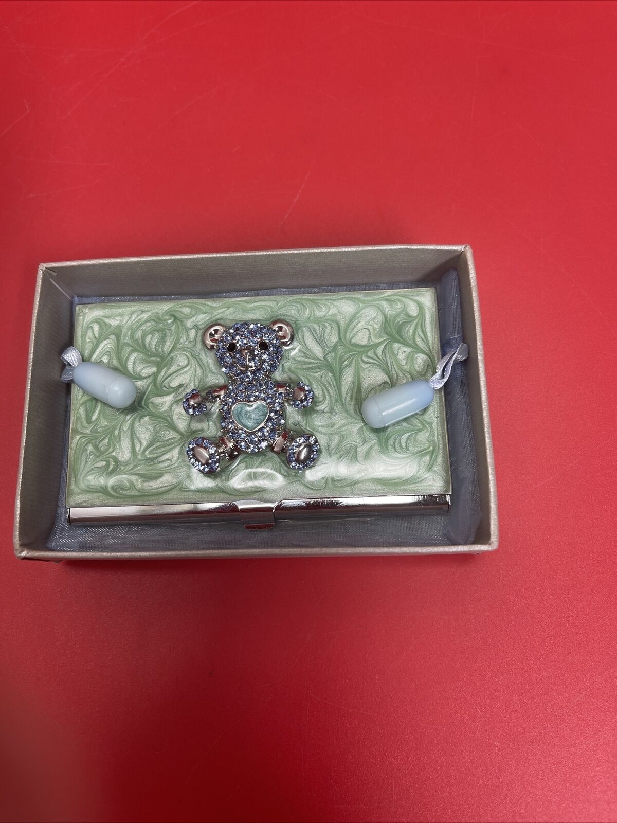 VINTAGE TEDDY BEAR ENAMEL BUSINESS CARD HOLDER