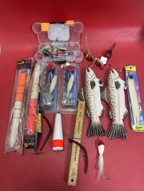 Vintage Lot Fishing Equipment