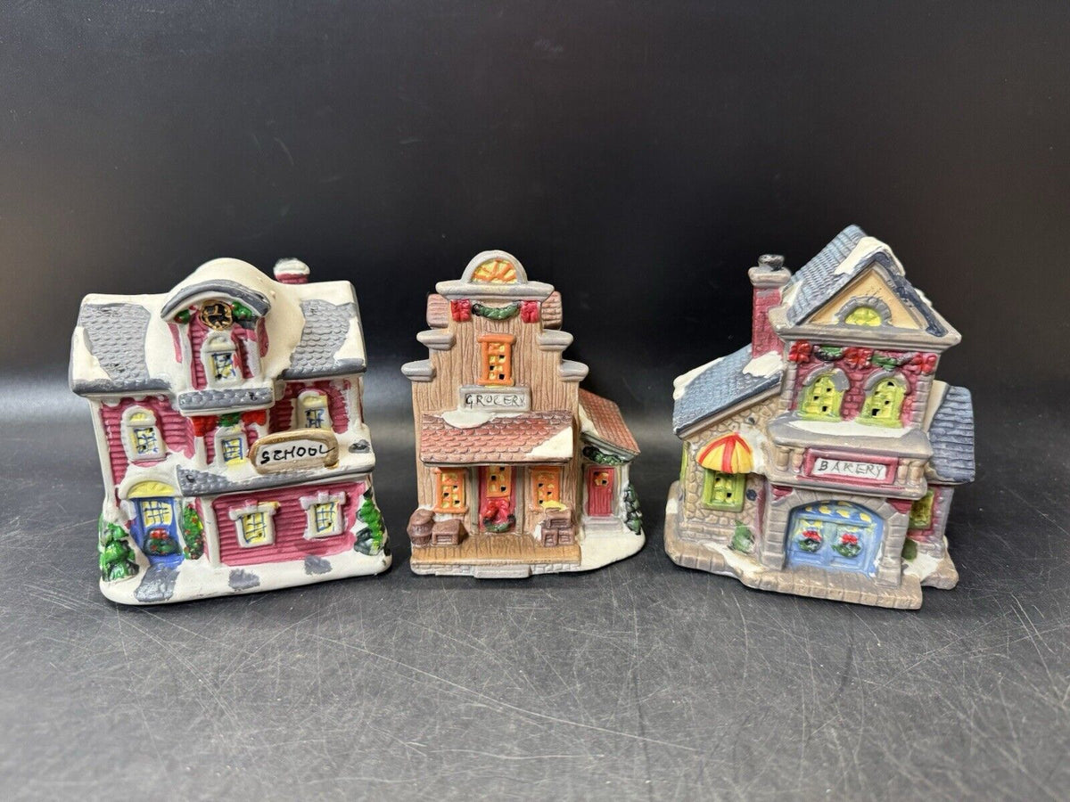 Vintage Christmas Village Cottage Tea Light Candle Holders Lot of 3 *2