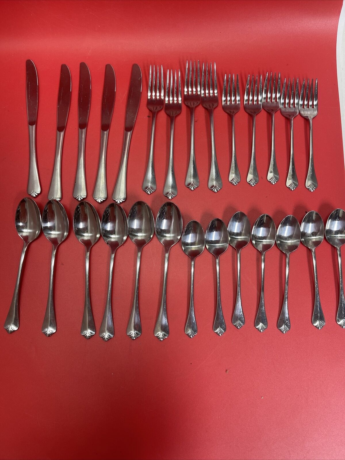 27 Pcs Dinner Forks, Salad Forks, Spoons, Knives