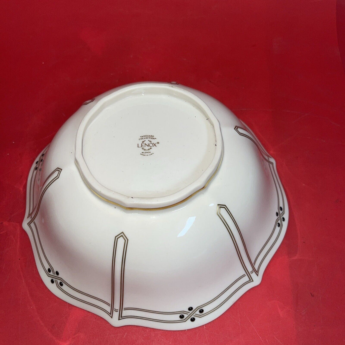 VINTAGE LENOX VANGOURD BOWL 9 1/2'' GOLD ACCENTS