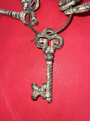 7 CAST IRON JAIL Keys House RUSTIC WESTERN CHURCH Key Ring Lock SKELETON Prop *