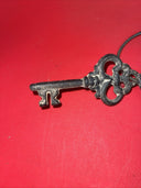 7 CAST IRON JAIL Keys House RUSTIC WESTERN CHURCH Key Ring Lock SKELETON Prop