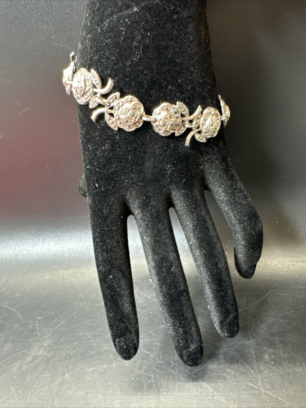 925 Sterling Silver Bracelet With Flowers, 21.4g