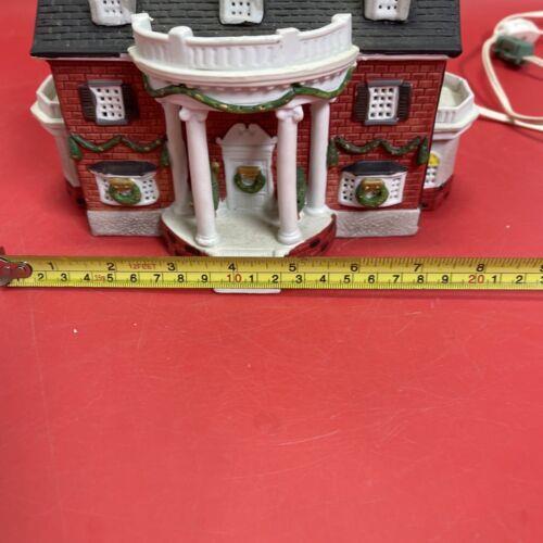 1993 Red Brick Colonial Lighted HouseLemax Dickensvale Collection Vintage 