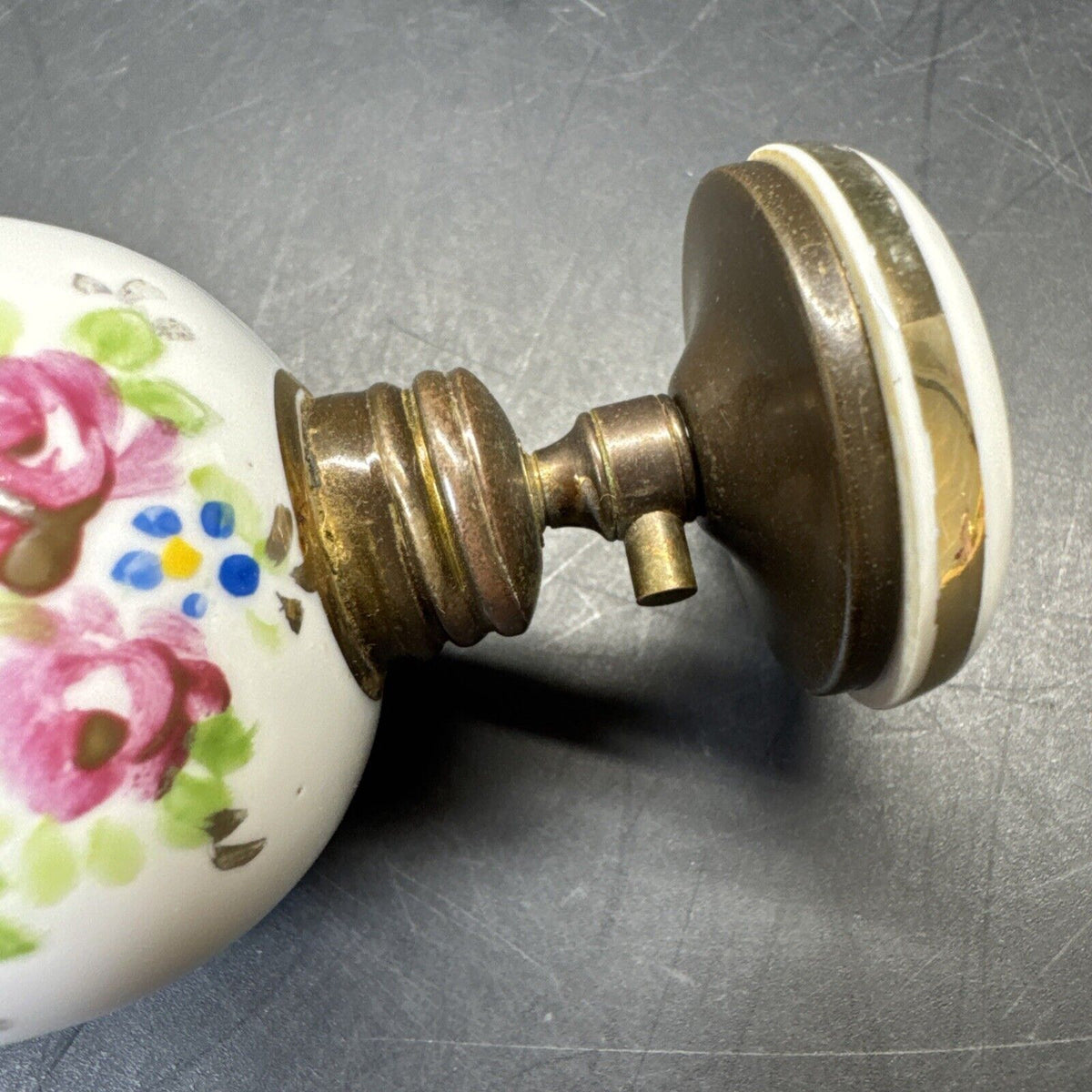 Vintage Perfume Atomizer Bottles Floral Design/ Lot Of 3
