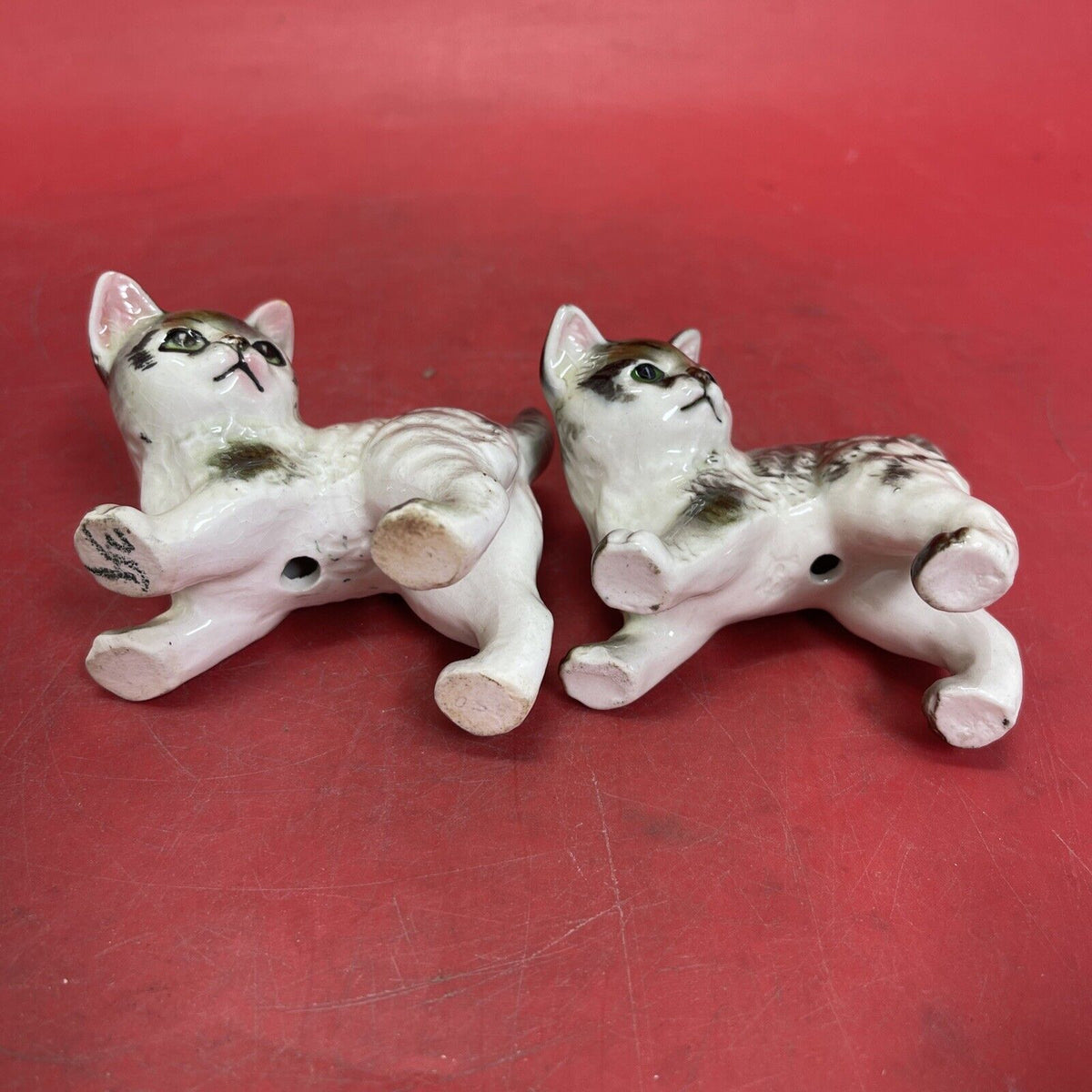 Vintage  Porcelain  Cat Kitten Figurines Lot 4