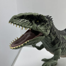 Jurassic World:Dominion Strike n Roar Gigantosaurus Dinosaur Toy GWD68