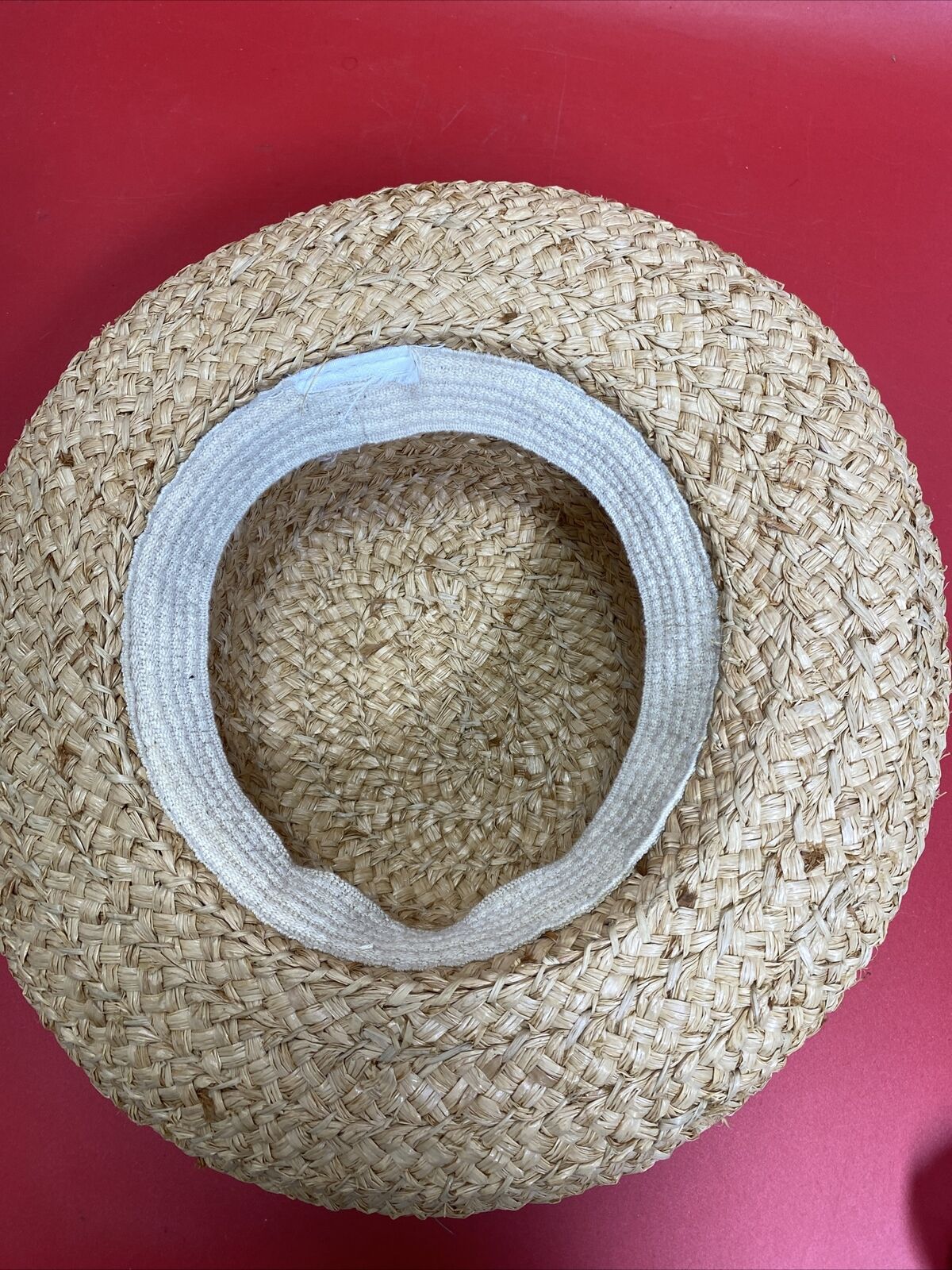 Women's straw hat with a butterfly