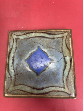 Vintage tiles with American encaustic decor