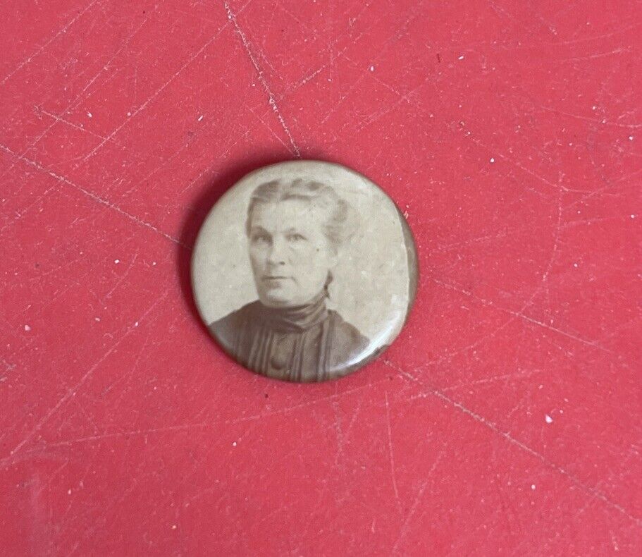 Antique Vintage Celluloid BUTTON Pinback Picture  Victorian Woman