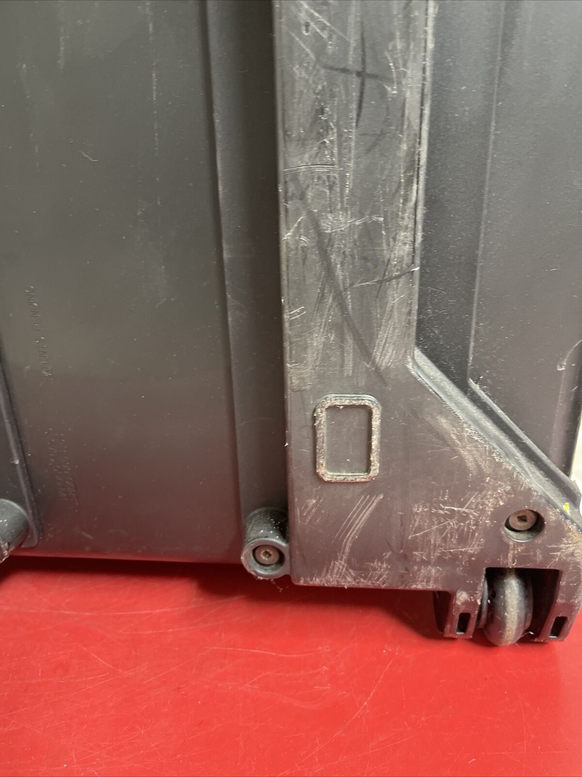 Hardigg Pellican storm roller case IM2720 military instrument transport box 